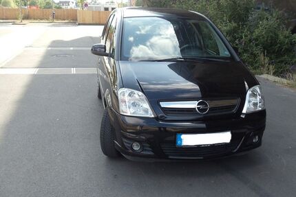 Opel Meriva 163.000 km 1.690 &euro; Oberhausen 46049