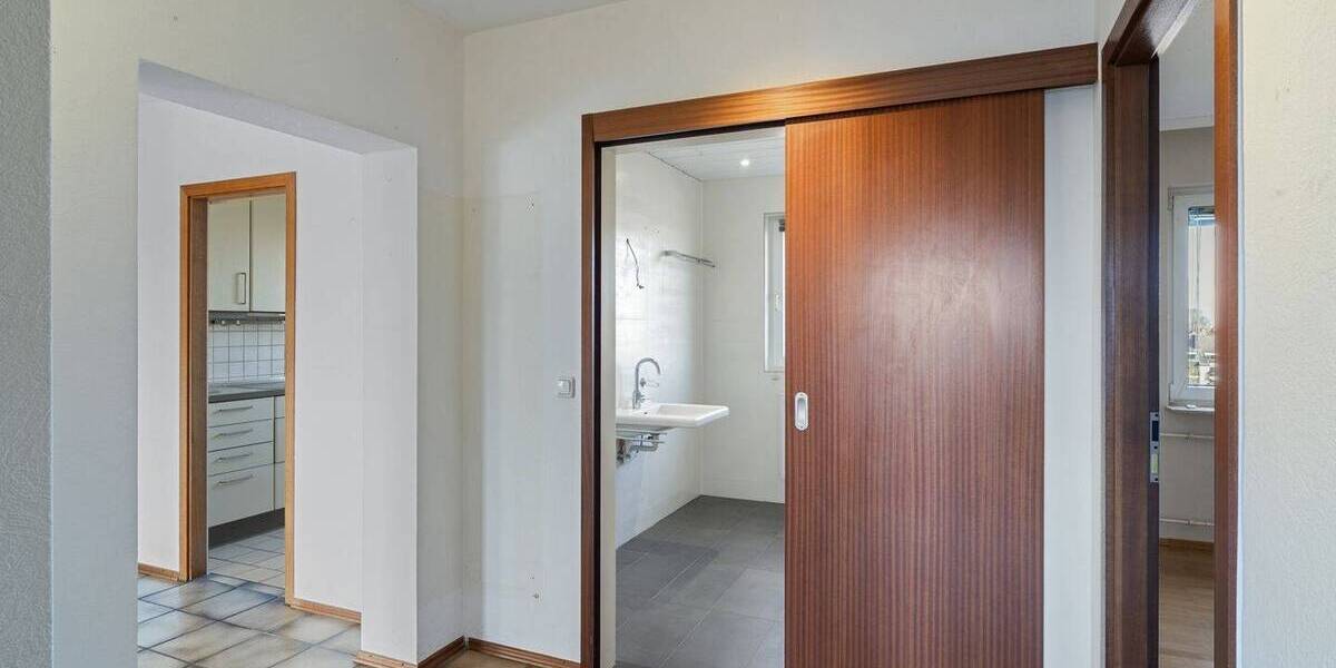 4-Zimmer-Wohnung mit Balkon, Sauna-Nutzung & Hobbyraum 4 zimmer