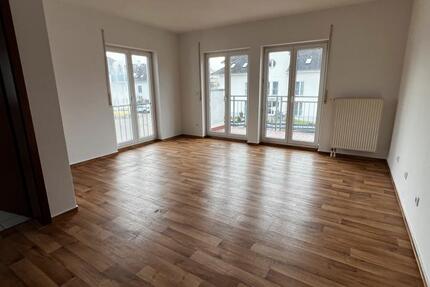 Wohnung Treuenbrietzen - 3 Zimmer, 74 m&sup2;, 600&euro; | Angebot:25452557