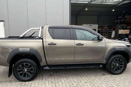 Toyota Hilux 9.000 km 59.900 &euro; koeln 51147