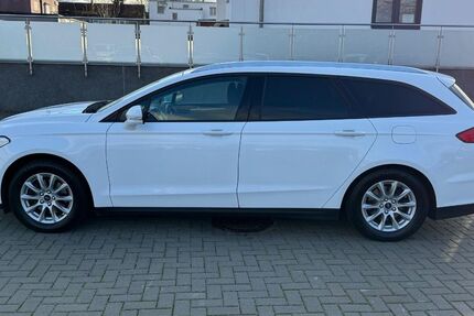Ford Mondeo 278.550 km 6.450 &euro; Salzgitter-Lebenstedt 38226