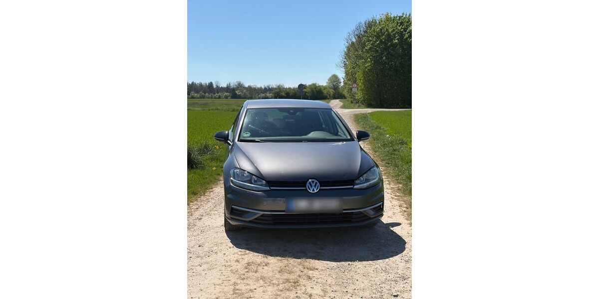 VW Golf 93.000 km 11.900 &euro; Königsbrunn 86343