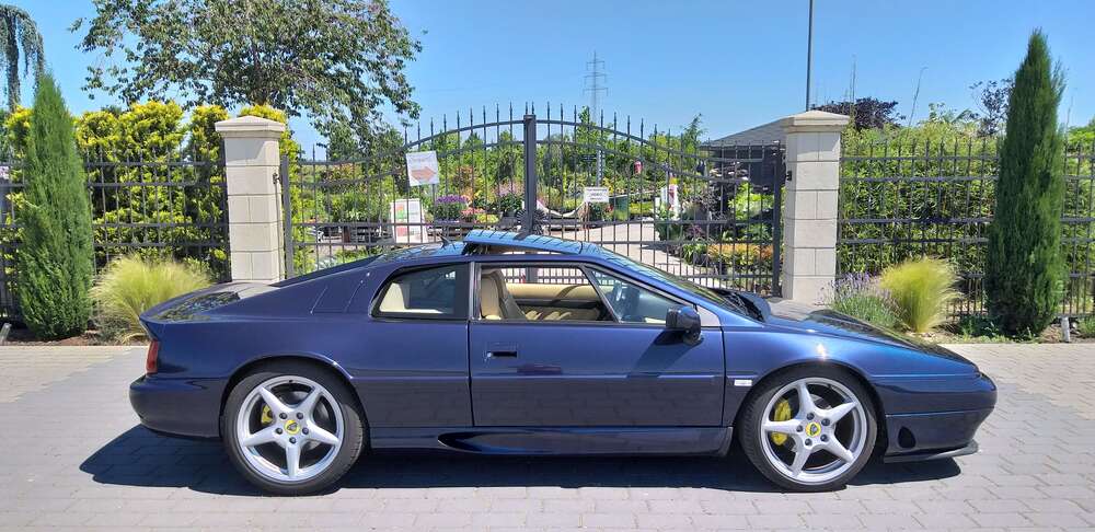 Lotus Esprit 64.922 km 48.000 &euro; Lambsheim 67245