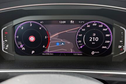 VW Tiguan 125.000 km 27.000 &euro; Hüffenhardt 74928