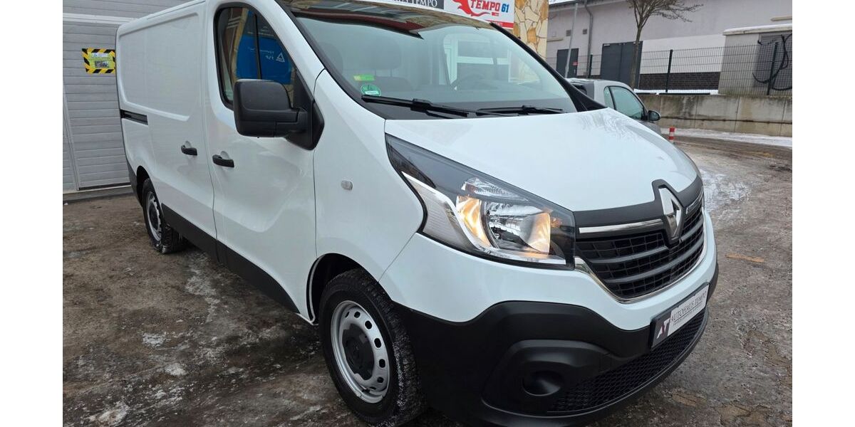 Renault Trafic 122.552 km 14.950 &euro; Berlin 12059