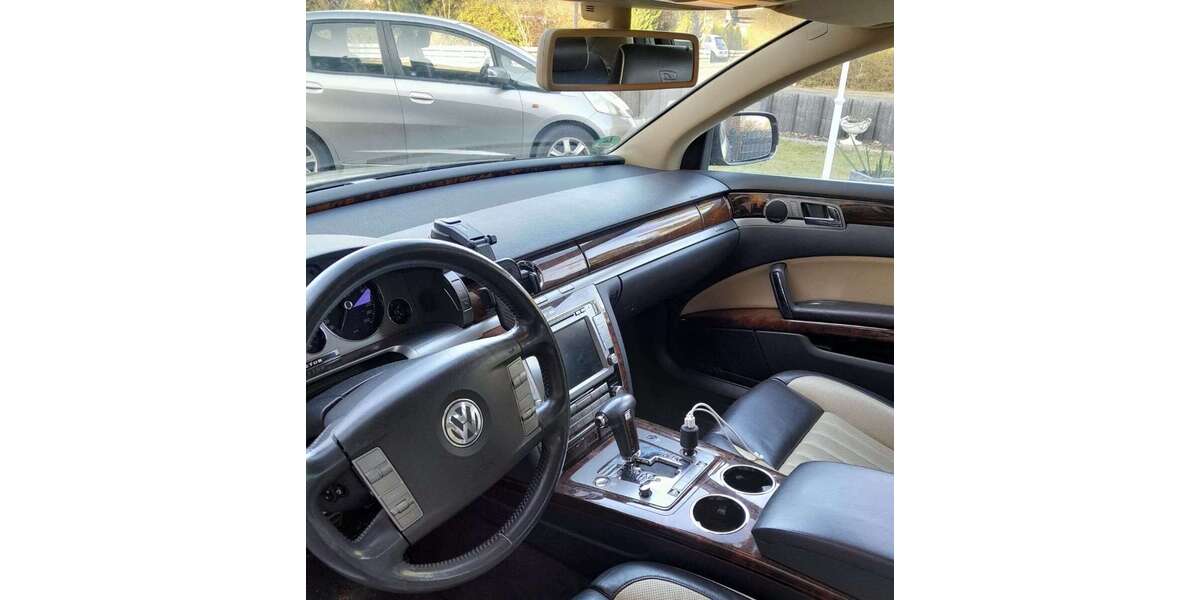 VW Phaeton 217.000 km 7.900 &euro; Adendorf 21365