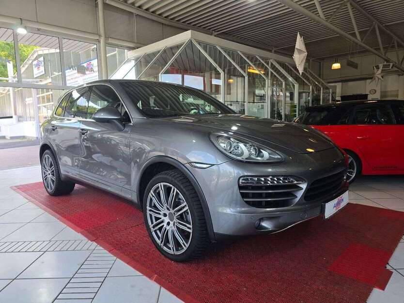 Porsche Cayenne 212.000 km 16.900 € Lahnstein 56112