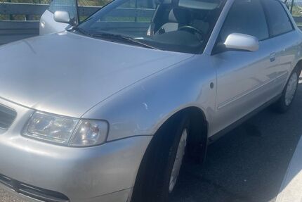 Audi A3 140.000 km 800 &euro; uhingen 73066