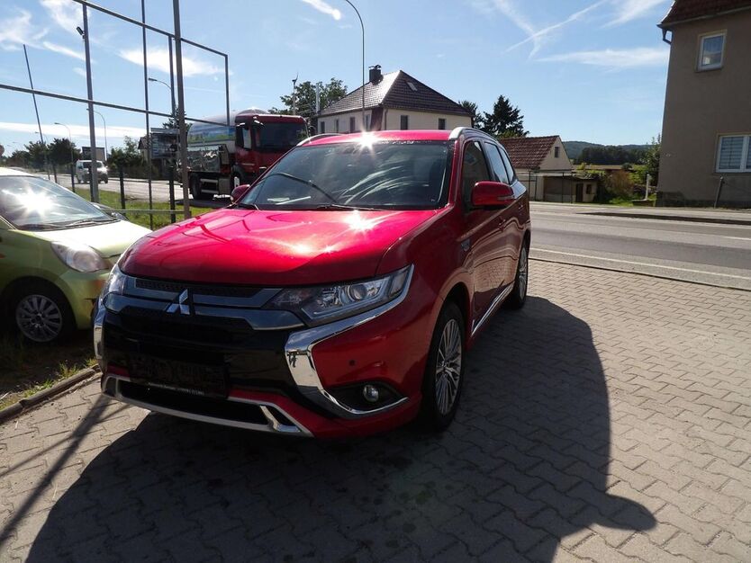 Mitsubishi Outlander 98.000 km 20.999 € Bautzen 02625