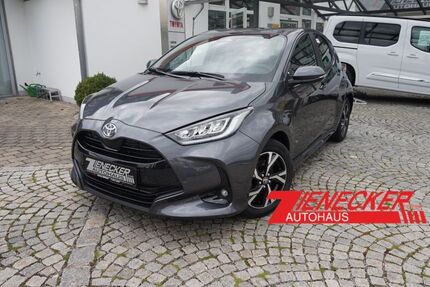 Toyota Yaris 5.850 km 24.790 &euro; Lagerlechfeld 86836