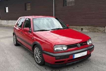 VW Golf 293.000 km 10.490 &euro; Trostberg 83308