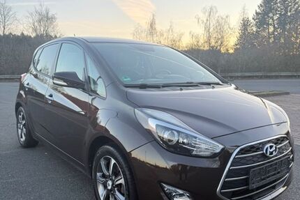 Hyundai ix20 80.500 km 8.990 &euro; Wiesbaden 65199