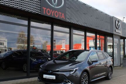 Toyota Corolla 18.054 km 28.490 &euro; Moers 47441