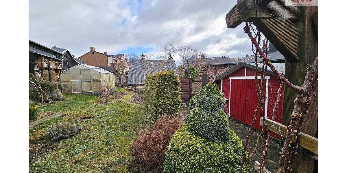 Mehrfamilienhaus, Wohnhaus Grünhain / Beierfeld Grünhain - 8 Zimmer, 200 m&sup2;, 269.000&euro; | Angebot:25688219
