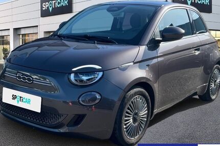 Fiat 500e 23.555 km 15.980 &euro; Wiesbaden 65203