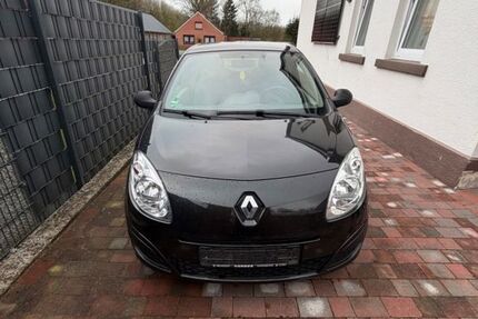 Renault Twingo 180.000 km 2.300 &euro; Ostrhauderfehn 26842