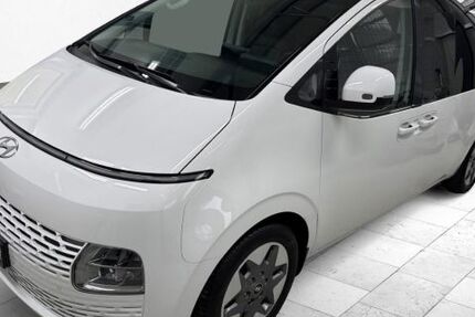 Hyundai STARIA 24.924 km 42.490 &euro; Bergen auf Rügen 18528