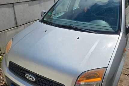 Ford Fusion 153.000 km 1.990 &euro; München 80689
