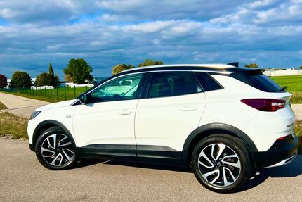 Opel Grandland (X) 125.000 km 14.700 &euro; Augsburg 86167