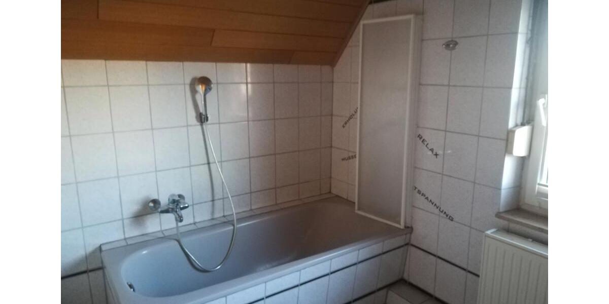 Etagenwohnung Gangelt - 4 Zimmer, 97 m&sup2;, 900&euro; | Angebot:26364763
