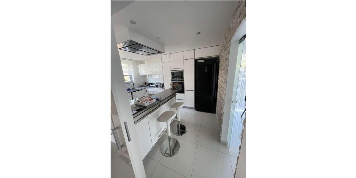 Doppelhaushälfte Heilbronn Kernstadt - 5 Zimmer, 150 m&sup2;, 2.600&euro; | Angebot:25944487