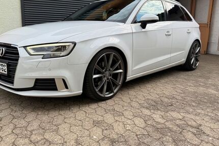 Audi A3 130.000 km 18.700 &euro; Wiesau 95676
