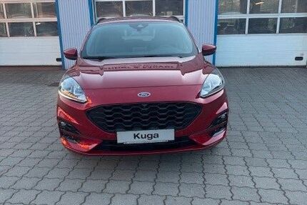 Ford Kuga 29.400 km 25.990 &euro; Geestland 27624