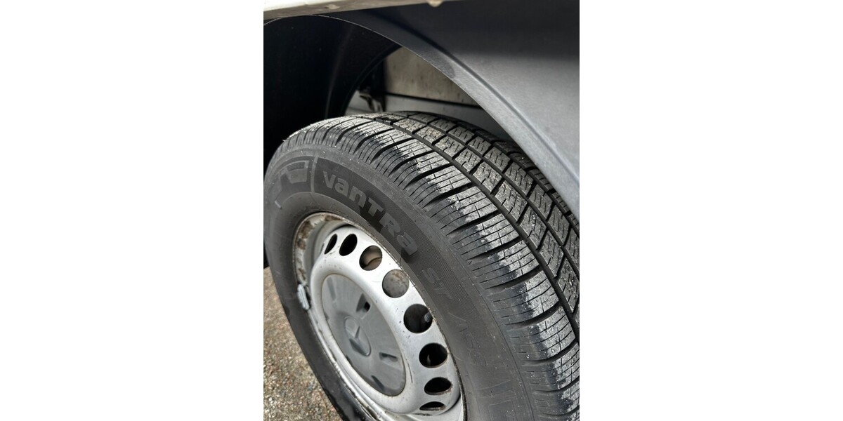 Mercedes-Benz Sprinter 433.500 km 16.065 &euro; Hamburg 20038