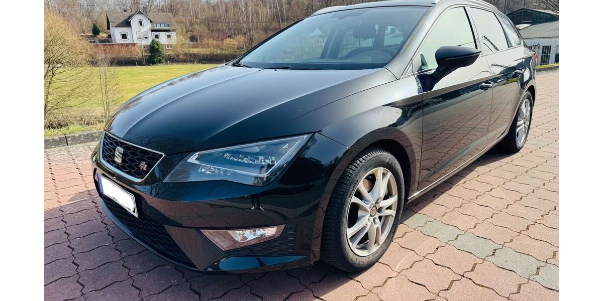 Seat Leon 96.229 km 13.900 &euro; Siegen 57078