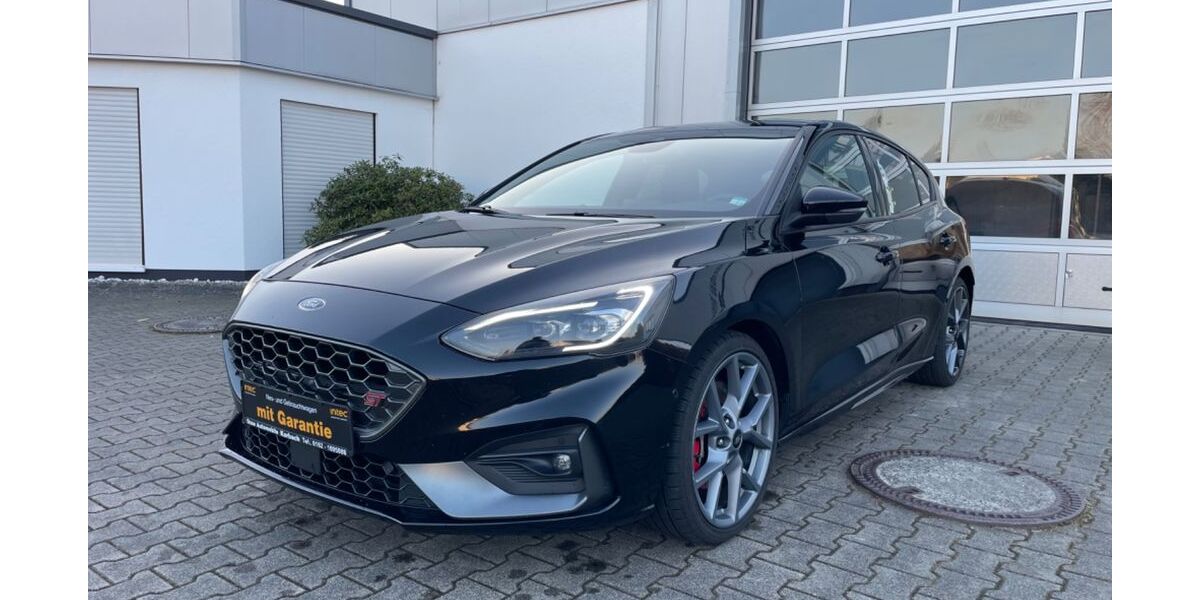 Ford Focus 124.975 km 18.290 &euro; Korbach 34497