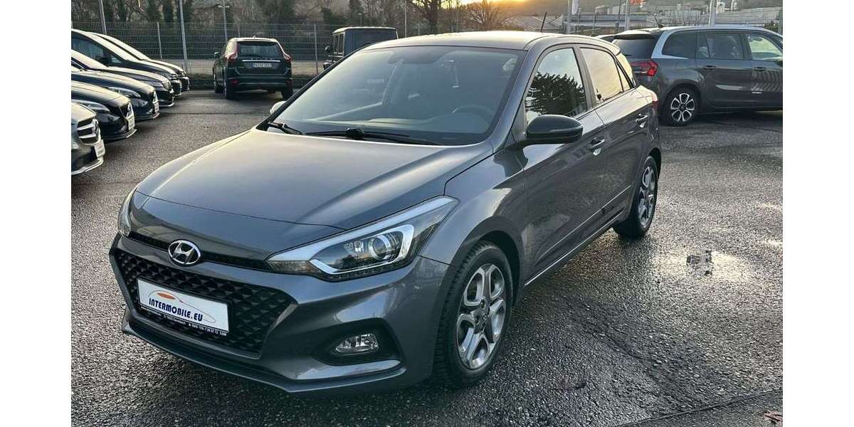 Hyundai i20 123.862 km 9.520 &euro; Gernsbach 76593