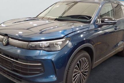 VW Tiguan 25.183 km 33.980 &euro; Flensburg 24941