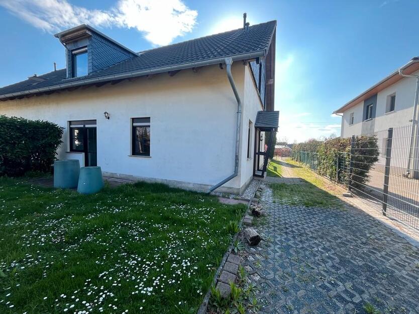 Ruhige Doppelhaushälfte in Seebenisch zu vermieten zimmer