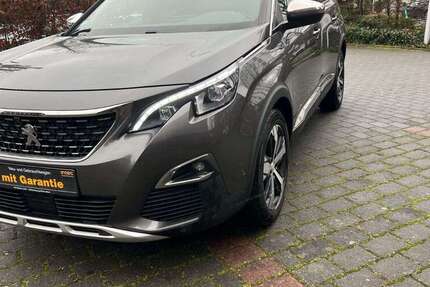 Peugeot 5008 108.500 km 18.990 &euro; Wiesbaden 65197