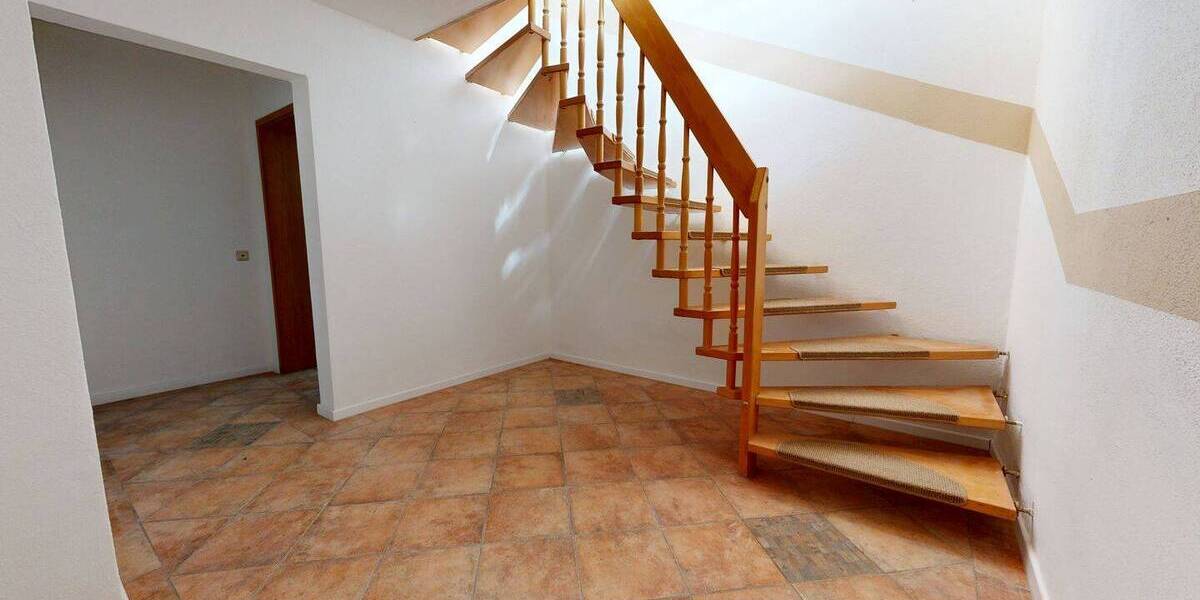 Einfamilienhaus Naumburg (Saale) Flemmingen - 9 Zimmer, 170 m&sup2;, 329.000&euro; | Angebot:26016492