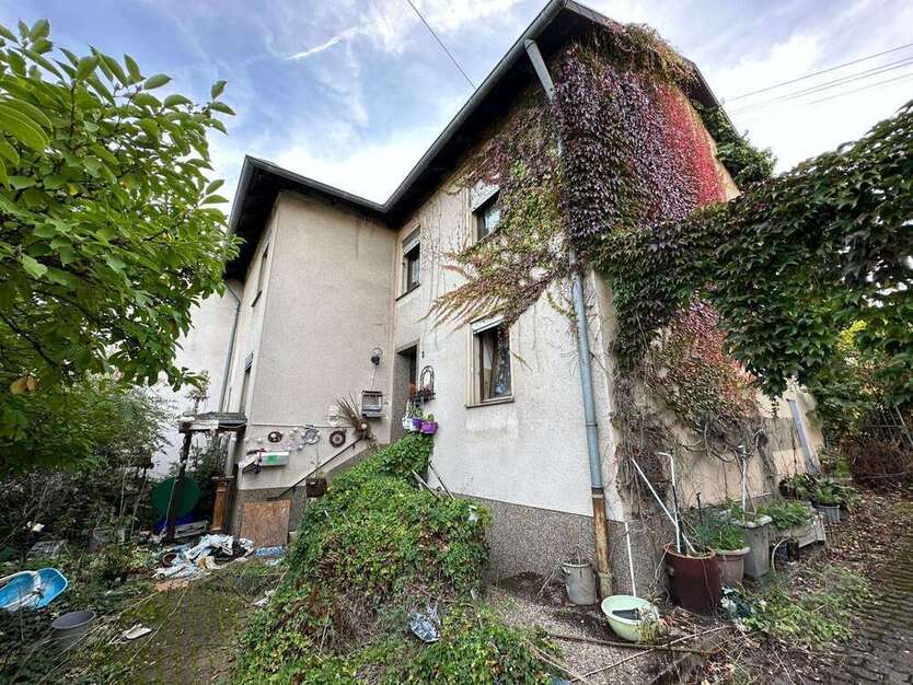 Haus zum Kaufen in Rehlingen 82.000 € 1 m²