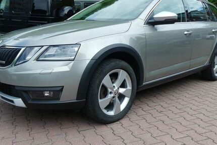 Skoda Octavia 105.700 km 17.990 &euro; Schneeberg 08289