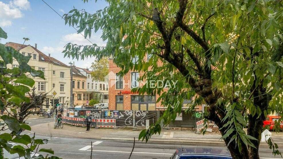 Maisonette-Wohnung mit charmantem Wintergarten im Viertel