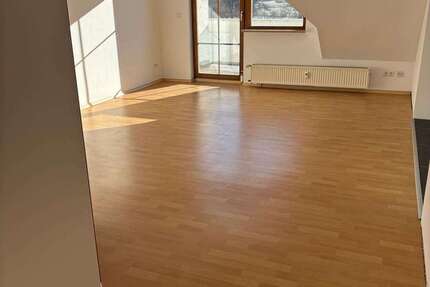 Wohnung Sonneberg-Hönbach Hönbach - 4 Zimmer, 140 m&sup2;, 170.000&euro; | Angebot:23332600