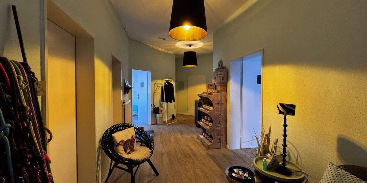 Gewerbeobjekt Rosengarten-Klecken Klecken - 3 Zimmer, 90 m&sup2;, 1.125&euro; | Angebot:24622549