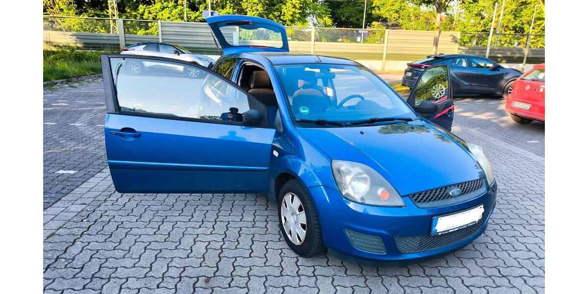 Ford Fiesta 185.000 km 1.100 &euro; Loxstedt 27612