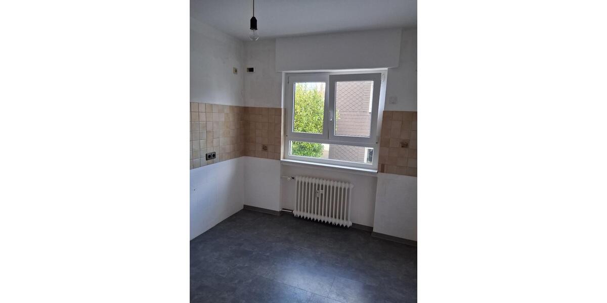 Etagenwohnung Gummersbach Hepel - 3 Zimmer, 80 m&sup2;, 155.000&euro; | Angebot:26167323