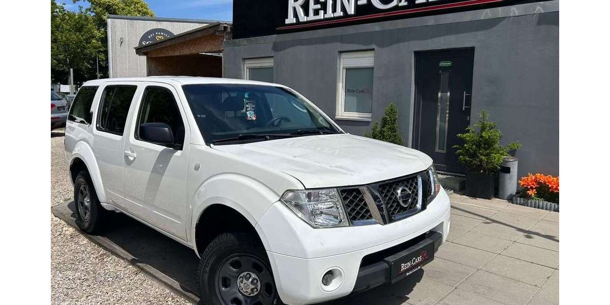 Nissan Pathfinder 118.000 km 10.990 &euro; Berlin 13088