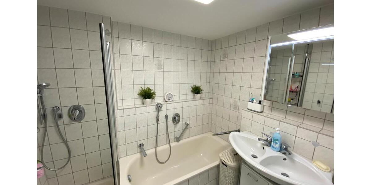 Erdgeschoßwohnung Stuttgart Luginsland - 4 Zimmer, 93 m&sup2;, 463.000&euro; | Angebot:26688082