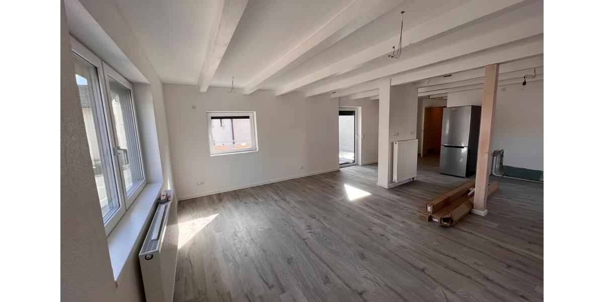 Etagenwohnung Appenweier - 3 Zimmer, 101 m&sup2;, 1.050&euro; | Angebot:26346893