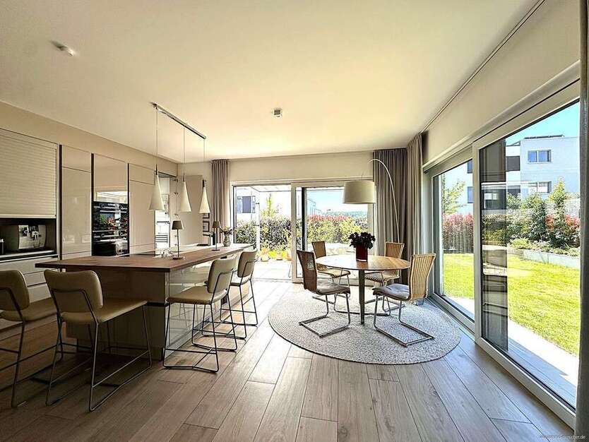 Wohnung zum Kaufen in Saarbrücken 770.000 € 155 m²