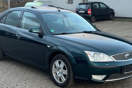 Ford Mondeo 145.170 km 5.950 € Bornheim 53332