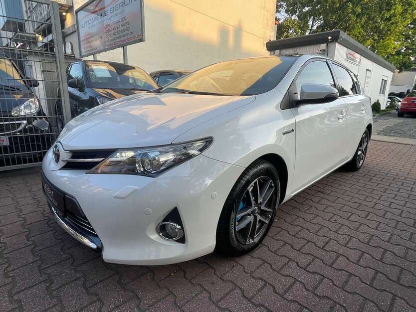 Auris