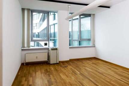 Büro in Stuttgart 510 € 30 m²