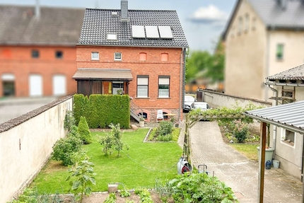Charmante Doppelhaushälfte in ruhiger Lage mit historischem Charakter und viel Potenzial - Haus Haldensleben Börde - Haldensleben | Angebot:27007956